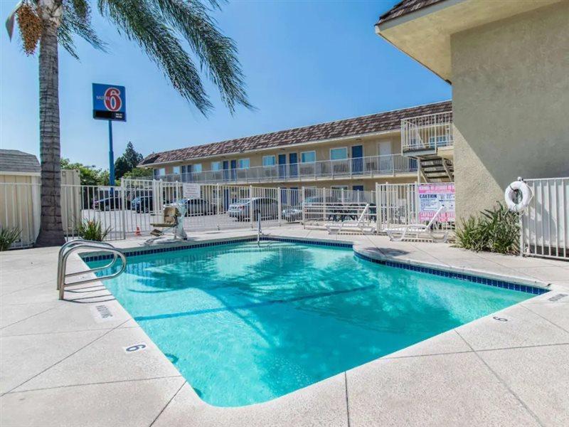 Motel 6 Ontario Airport Eksteriør billede