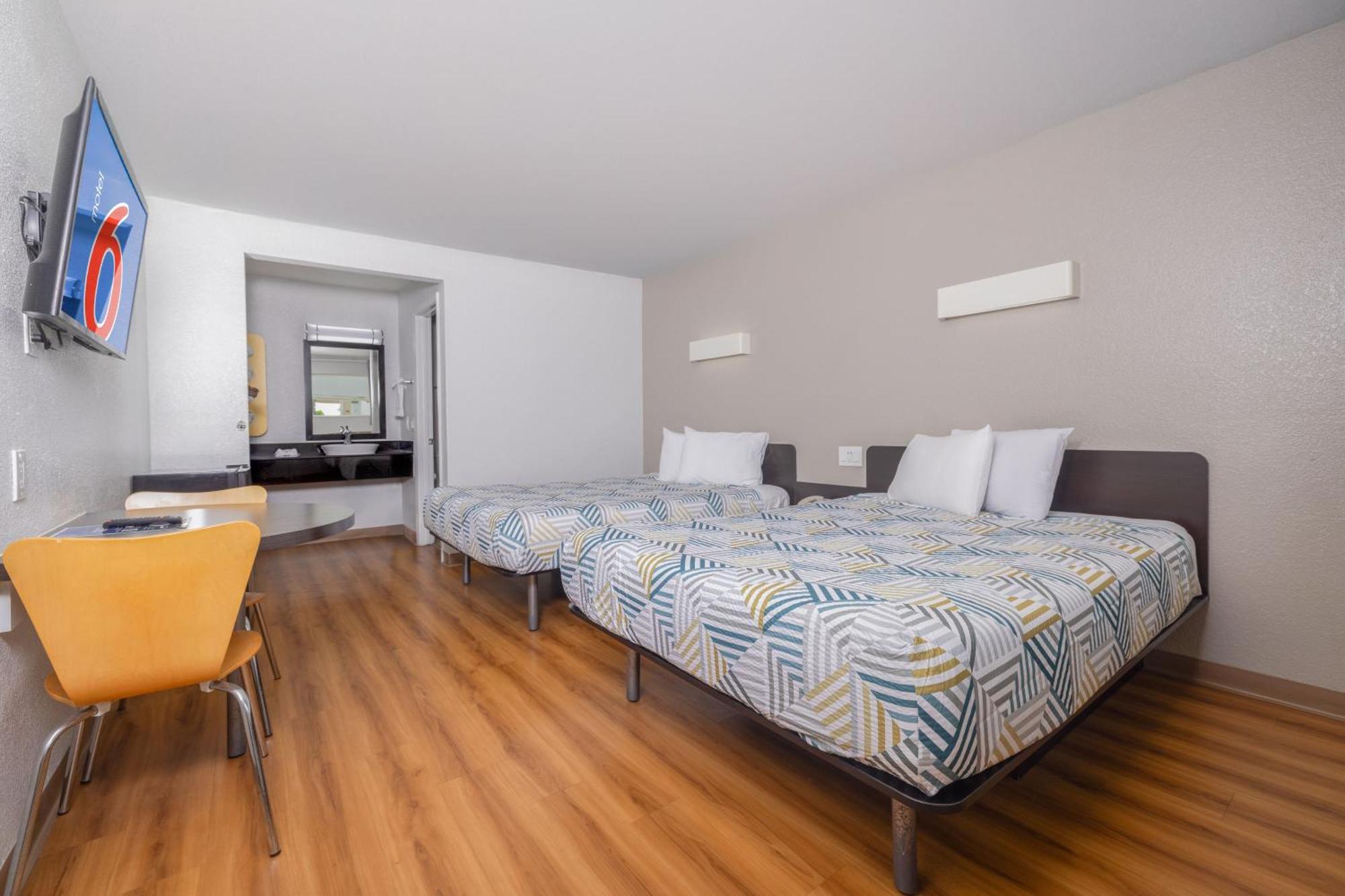 Motel 6 Ontario Airport Eksteriør billede