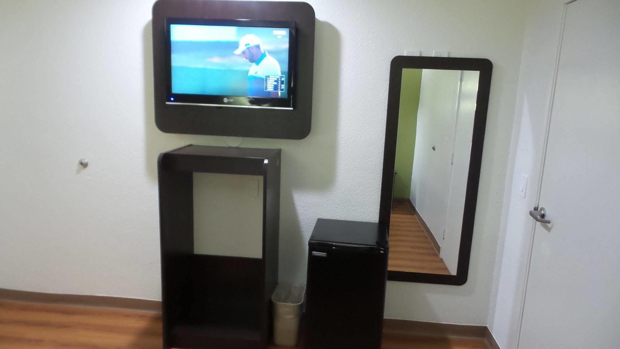 Motel 6 Ontario Airport Eksteriør billede