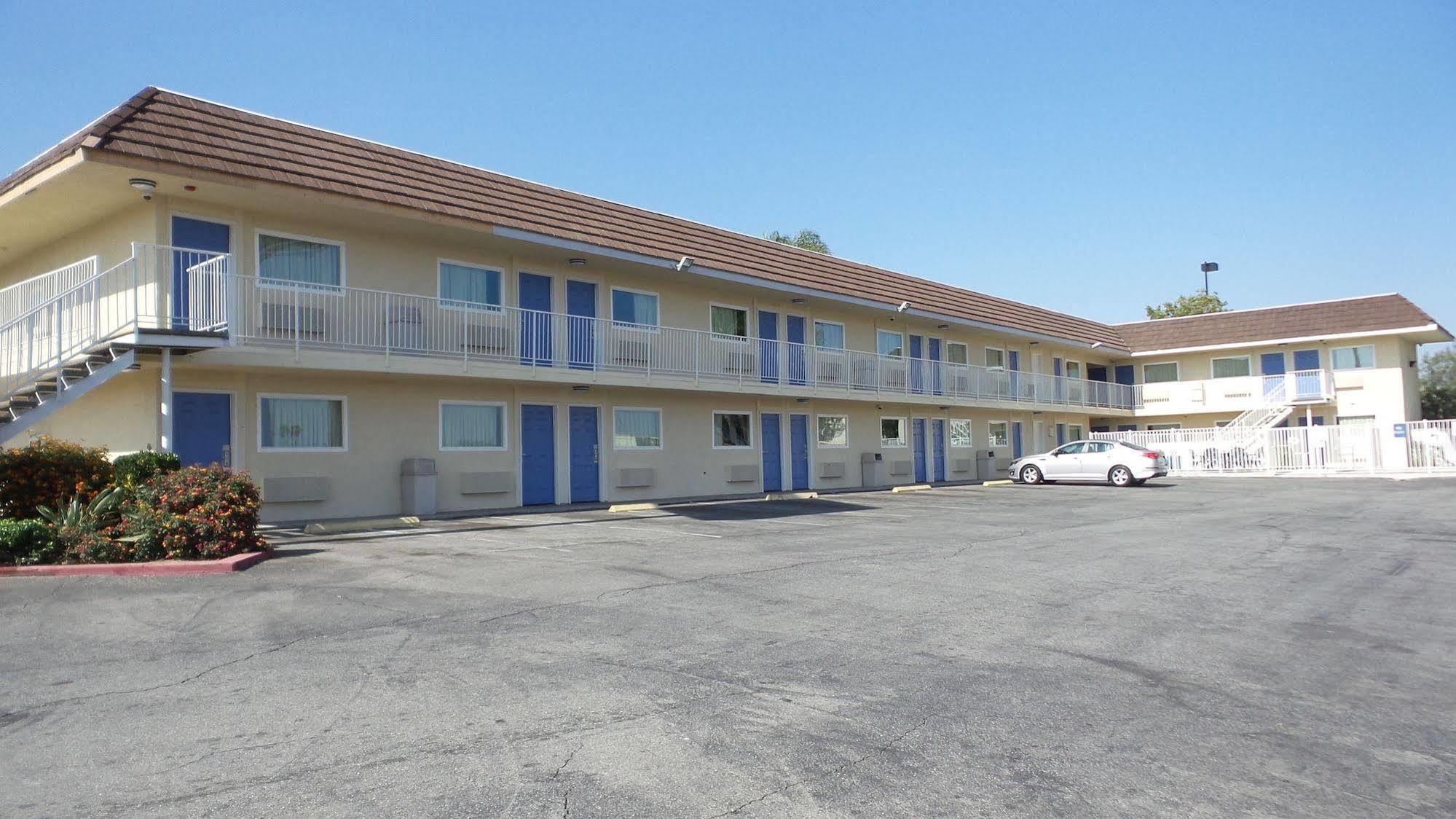 Motel 6 Ontario Airport Eksteriør billede