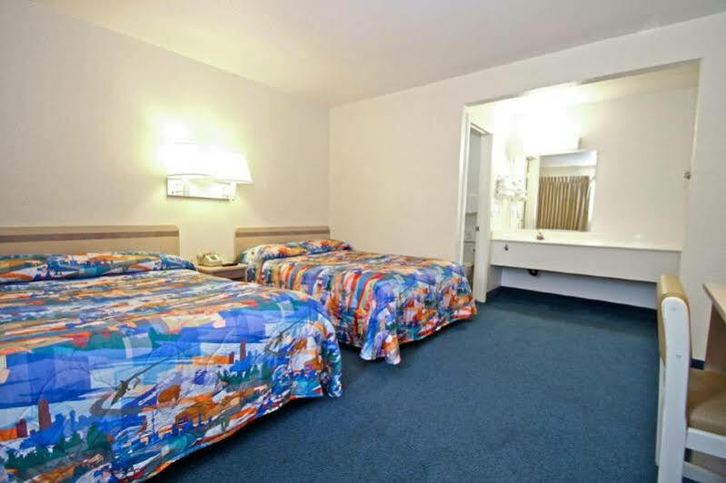 Motel 6 Ontario Airport Eksteriør billede